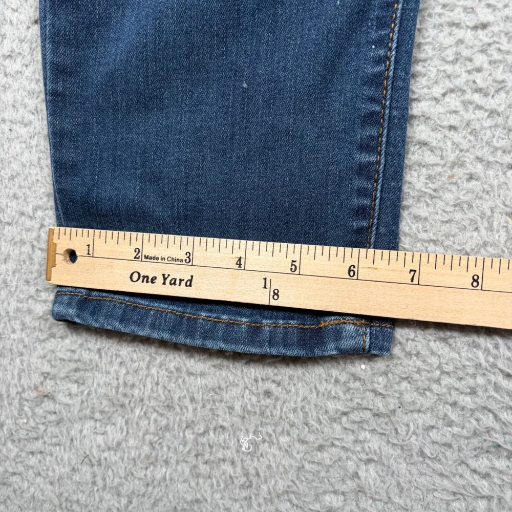 Judy Blue Straight Fit Medium Wash Whiskered Denim Jeans Womens 11/30